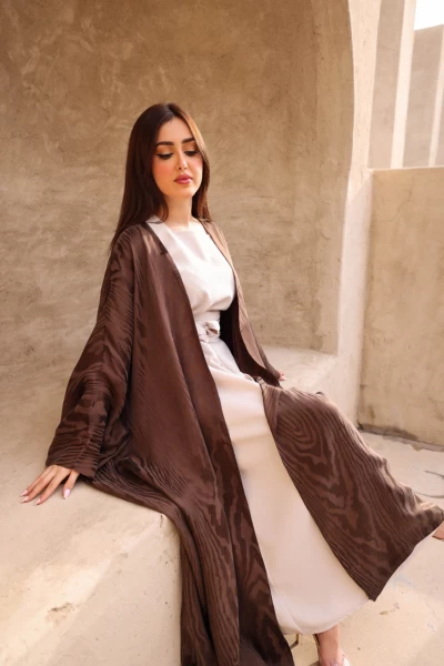 عبايه كريب حرير بني C:6380BROWN