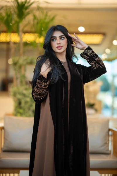 Black velvet abaya with brown crepe  6579