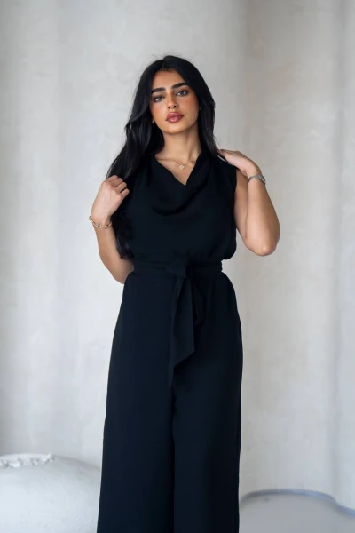 Linen jumpsuit in black color C:195