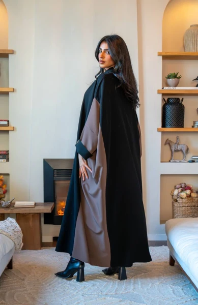 Abaya Crepe in two colors black and brown Free Size C:6577