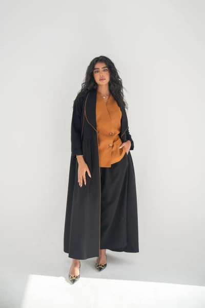 طقم عباية بليزر كريب باللون الاسود مع فيست و بنطلون C:6633 Black