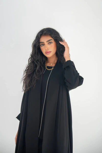 Black crepe abaya with pleats C:6649