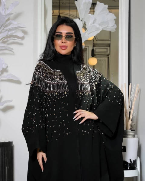 عبايه بشت كريب مع شك يدوي C:6361