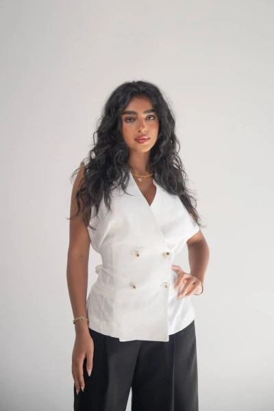 White linen vest set with black crepe pants C:206