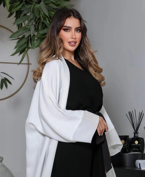 Crepe bisht abaya with chiffon in white color C:2071 white