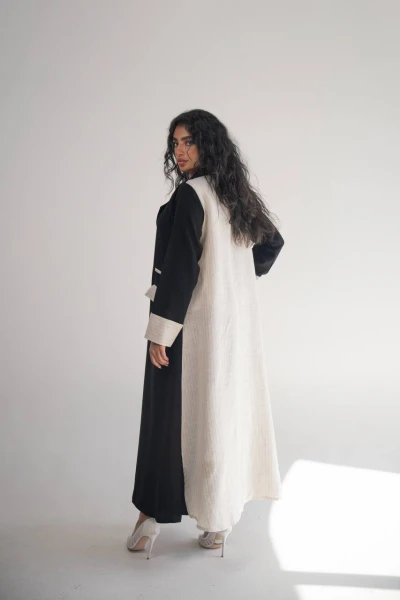 Black crepe blazer abaya with beige striped linen C:6643